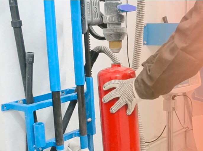 Emergency Fire Extinguisher Service